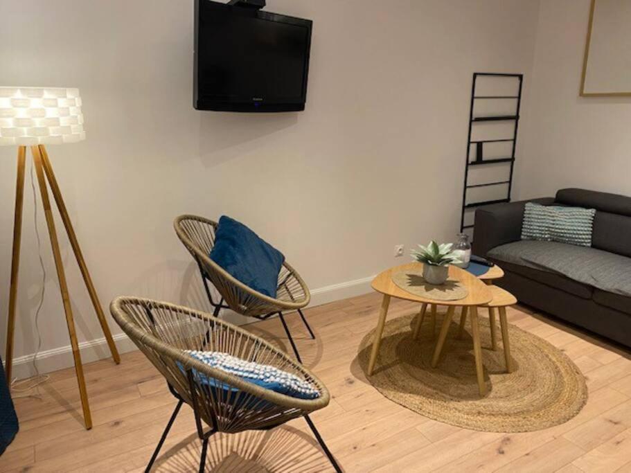 Au Petit Bragard- Triplex Proche Centre Ville Saint-Dizier Exteriér fotografie